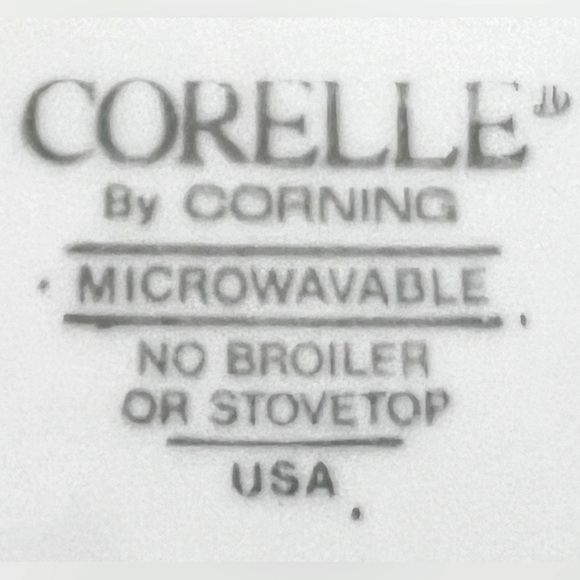 Set of 4 Corelle by Corning Sunflower dining plates - Picture 3 of 3